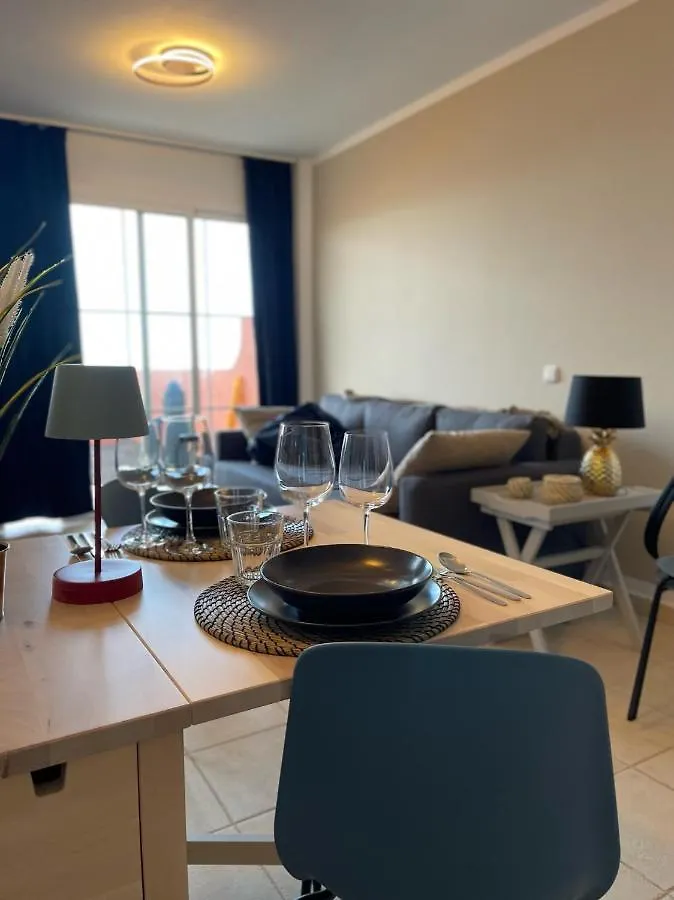 Besonderes Apartment Mit Einzigartigem Meerblick コスタ・カルマ